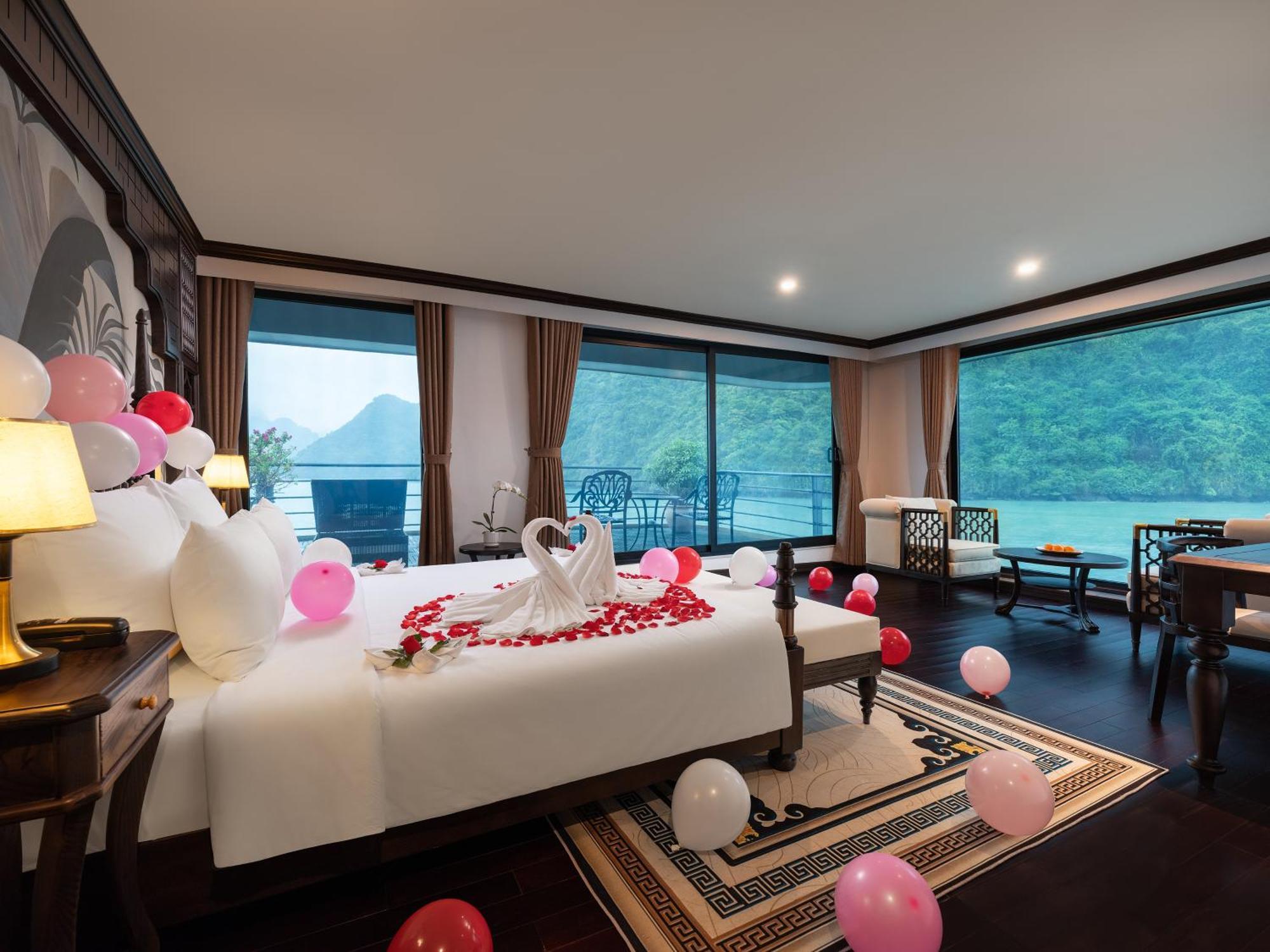 Era Premium Cruises Halong Hotel Hạ Long-öböl Kültér fotó
