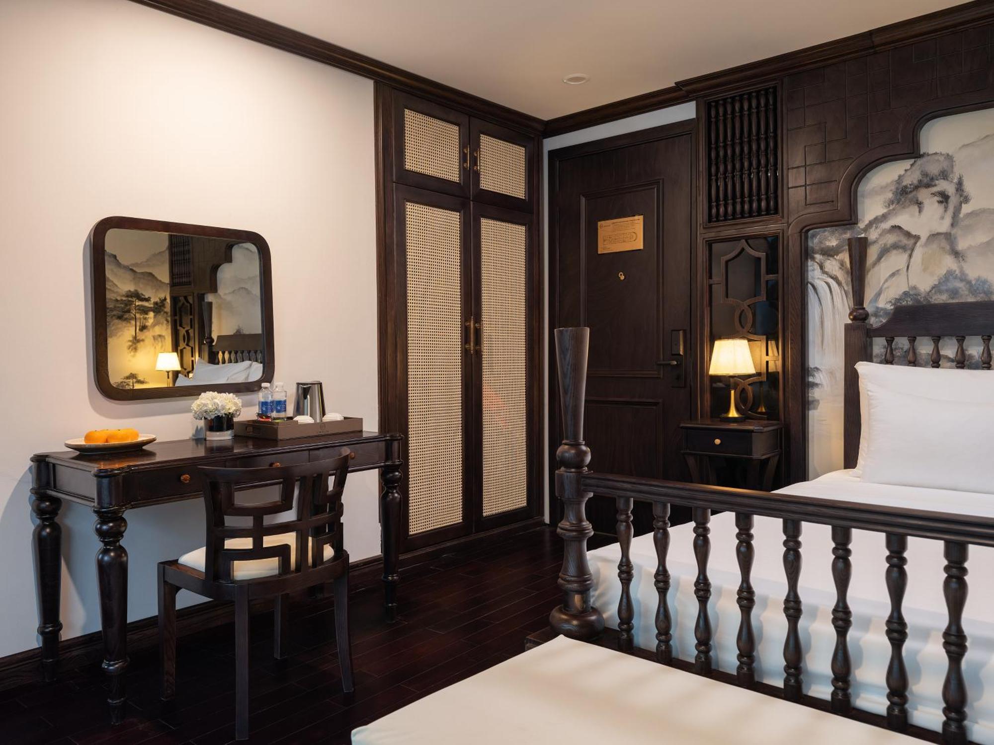 Era Premium Cruises Halong Hotel Hạ Long-öböl Kültér fotó
