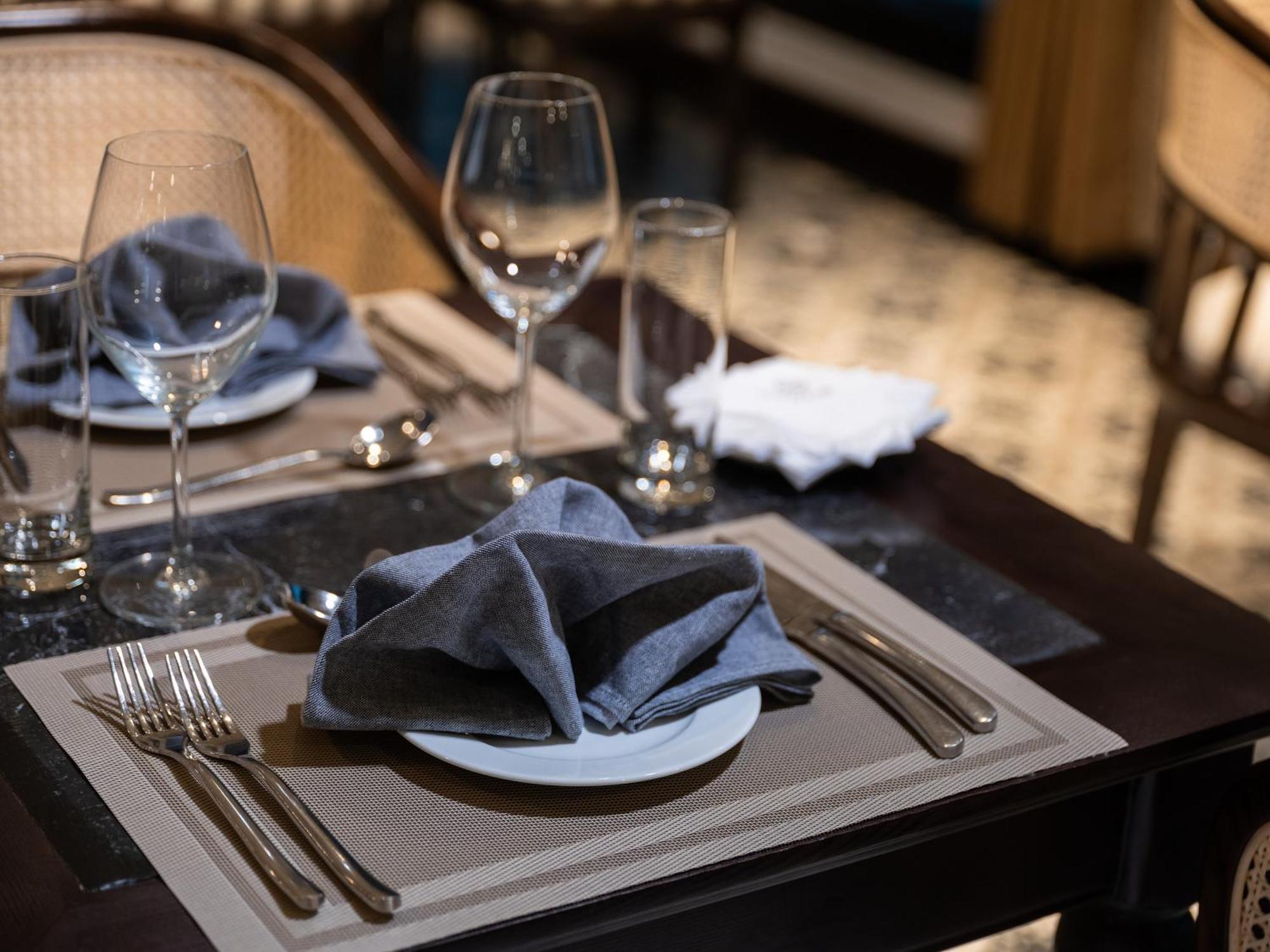 Era Premium Cruises Halong Hotel Hạ Long-öböl Kültér fotó