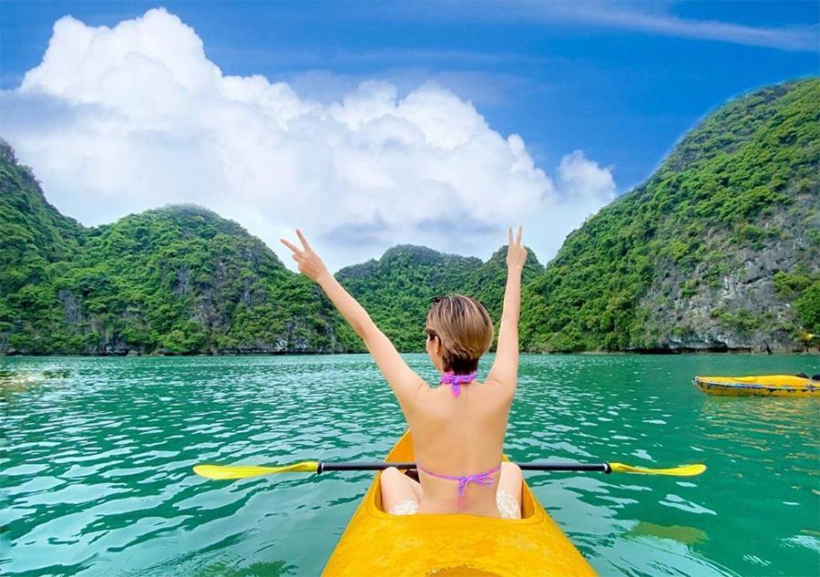 Era Premium Cruises Halong Hotel Hạ Long-öböl Kültér fotó
